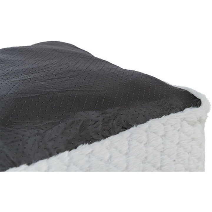 V4HD6C6044C51FE3FD0432C68045C8D2CC0R7464057P10