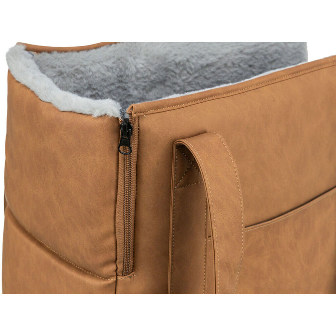 V7HA30EA3F03F5C03AB4A3EBB8E1EB48617R7449669P7