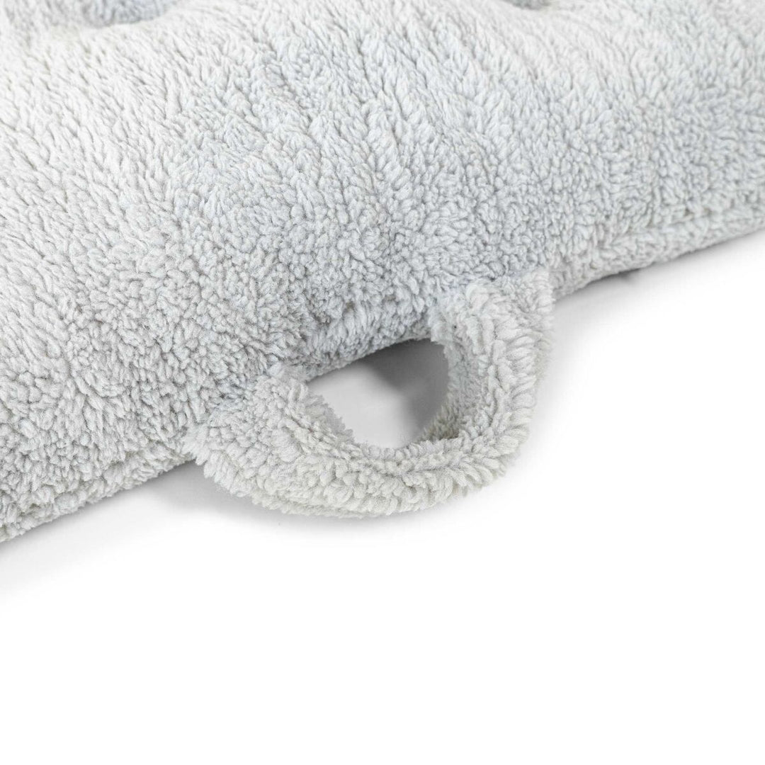 V2HD2E37E0A7074ADA51041EF2CE182D4EER7565754P10